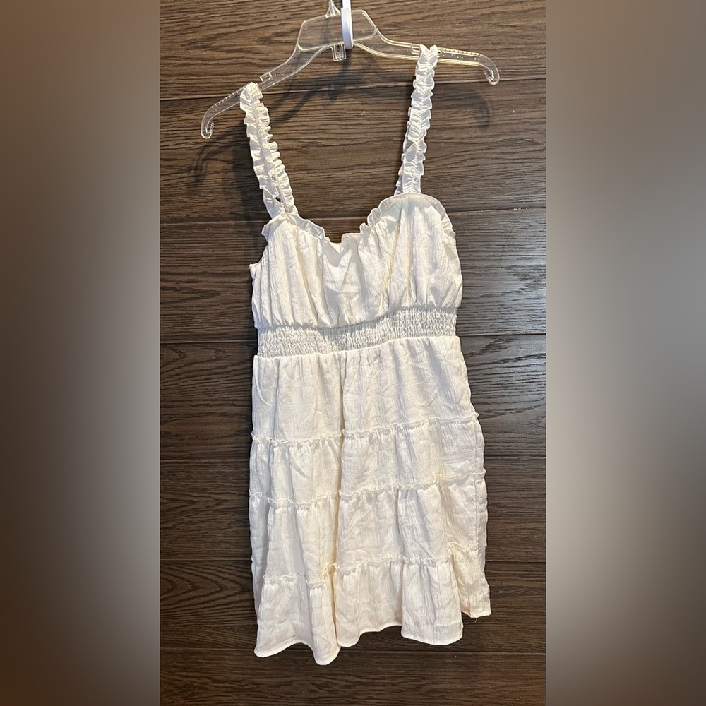 Elegant White Mini Dress
